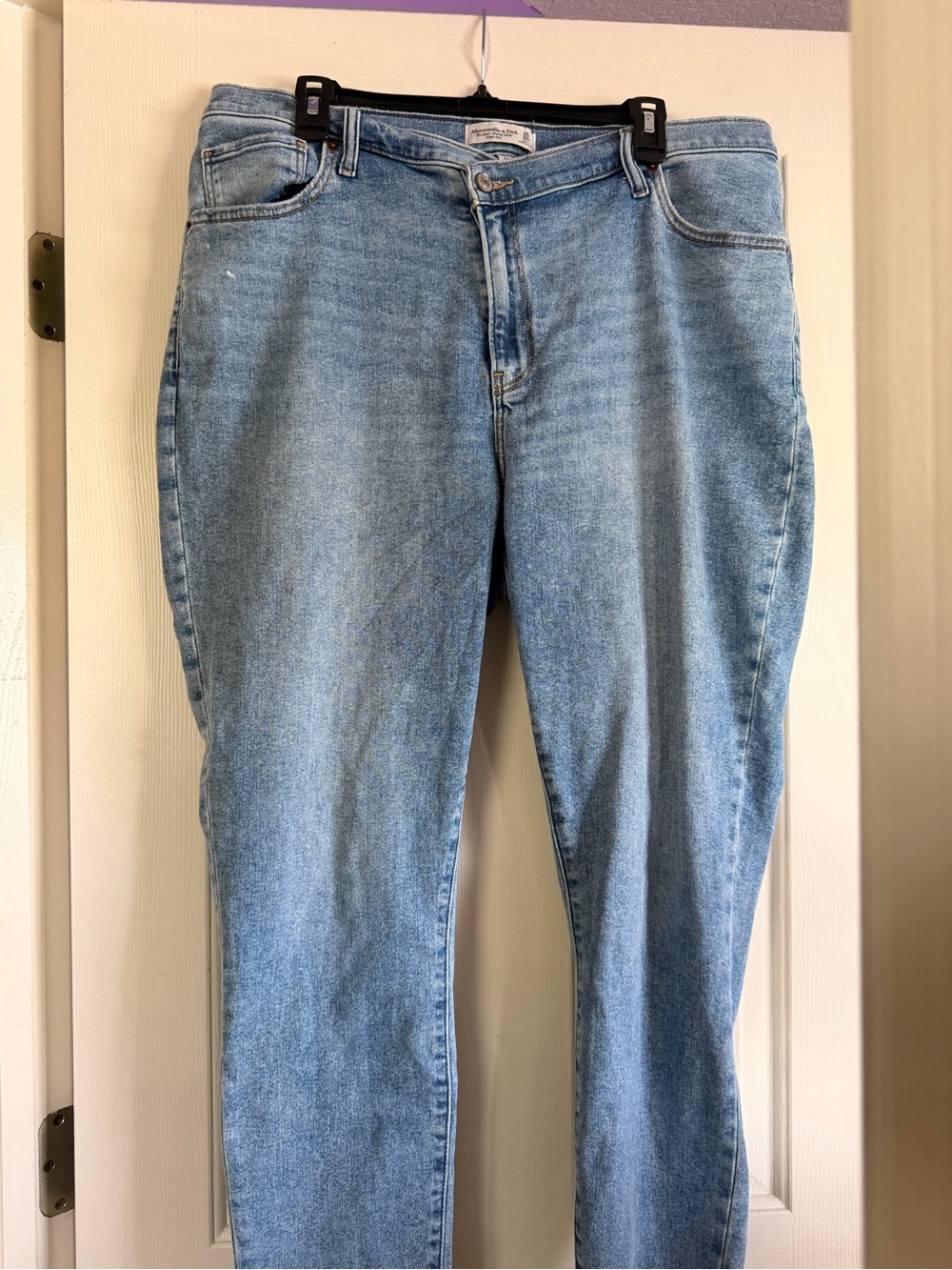 Abercrombie & Fitch Women’s Light Blue Super Skinny High Rise Jeans